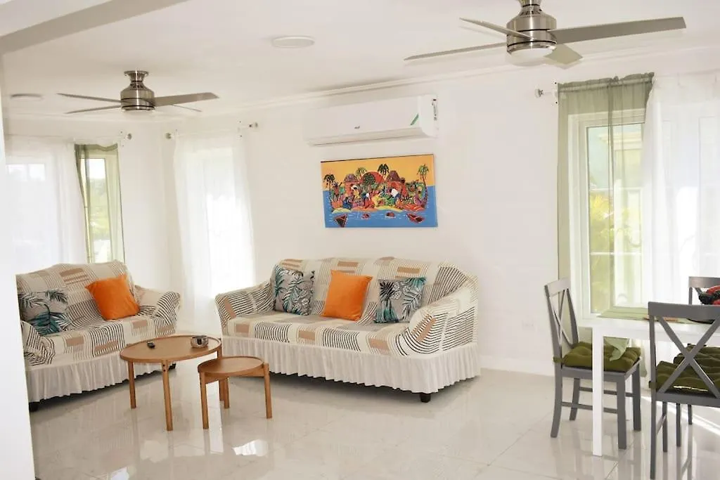 Irie Vibes Ocean View Villa Negril Holiday home