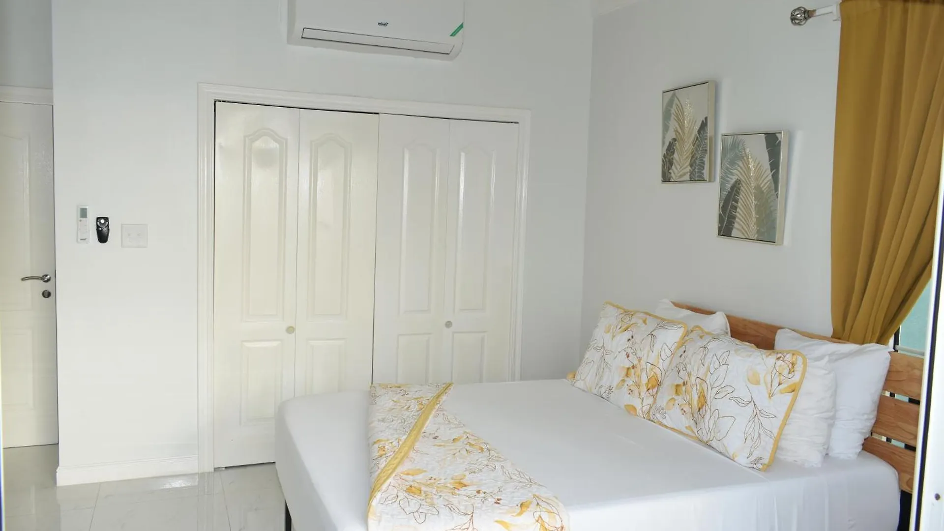 Irie Vibes Ocean View Villa Negril 0*,